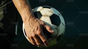 西媒：加西亚被阿拉维斯球员肘击后出现头晕，因此半场被换下